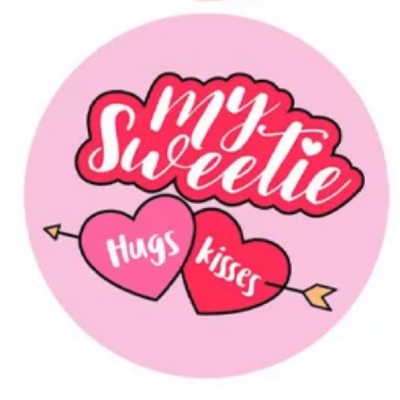 100 Pack of Valentines Stickers 1 Inch PRICE IS FIRM - Picture 4 of 10